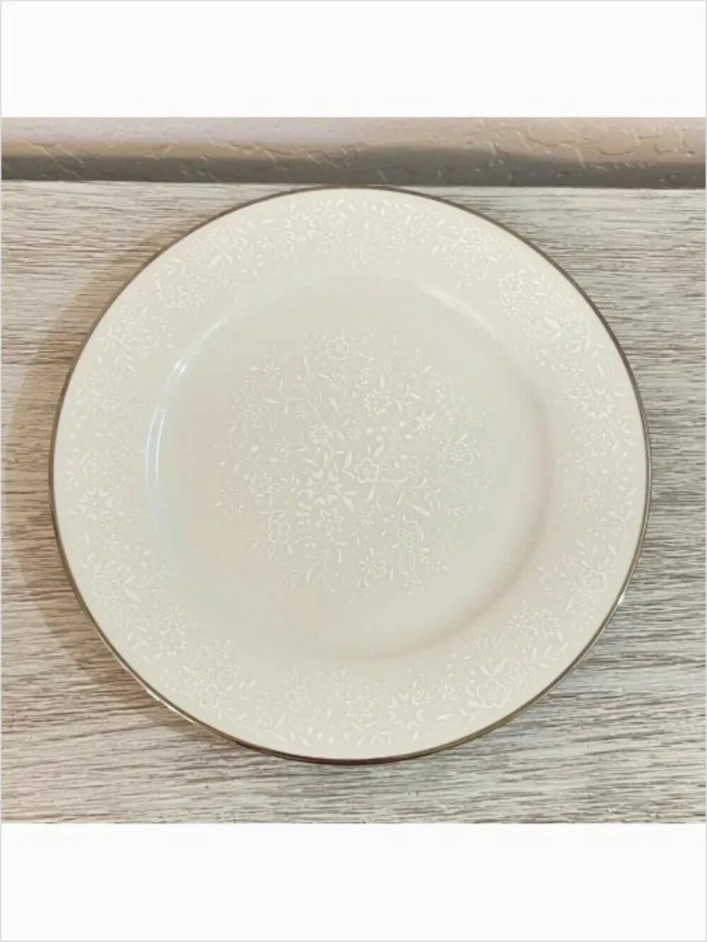 Noritake Ivory China 7192 Affection Salad Plate 8.25